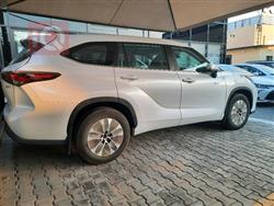 تۆیۆتا هایلاندەر